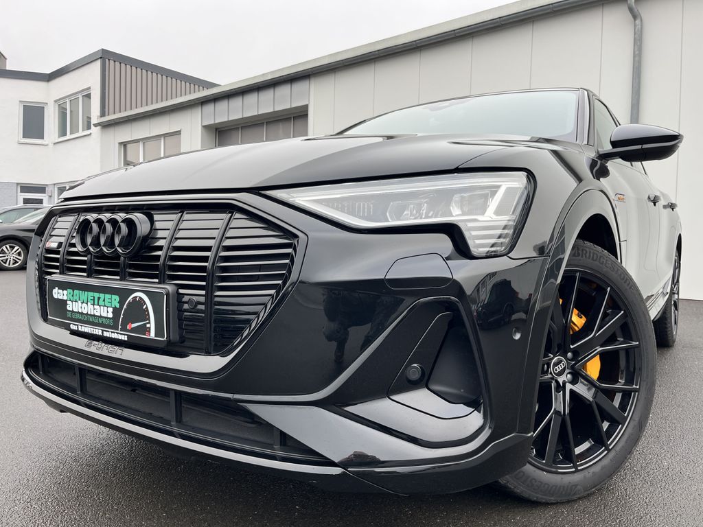 Audi e-tron 2022