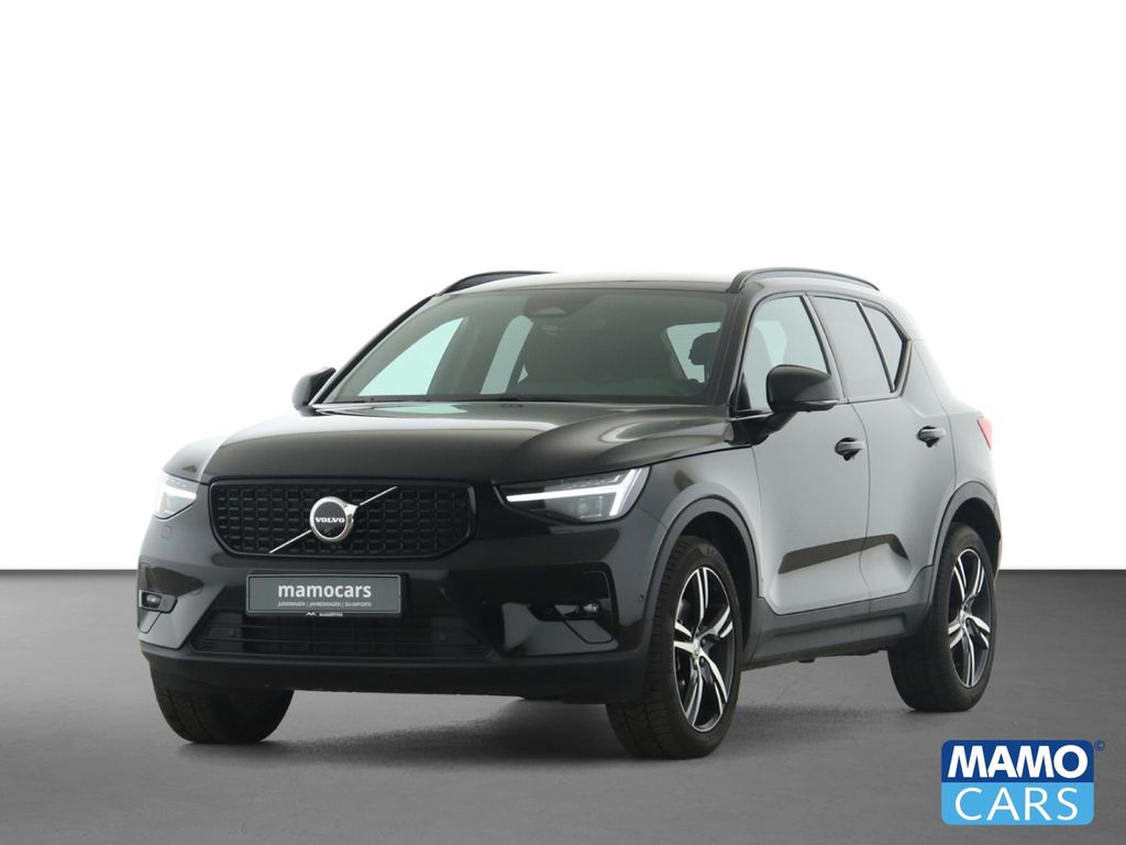 Volvo XC40 2025