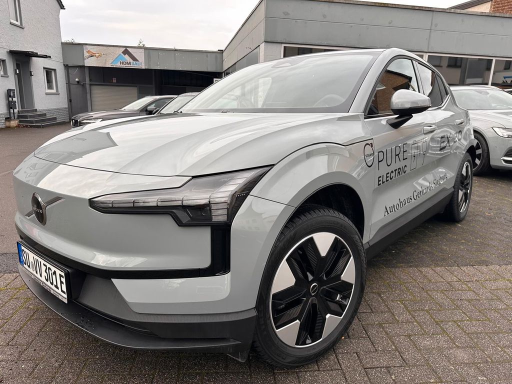 Volvo EX30 2025