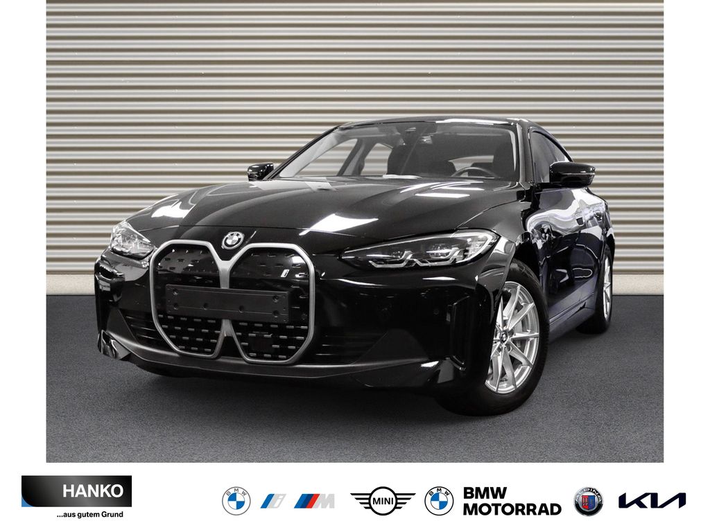BMW i4 2023