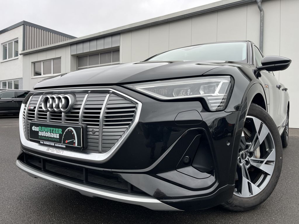 Audi e-tron 2022