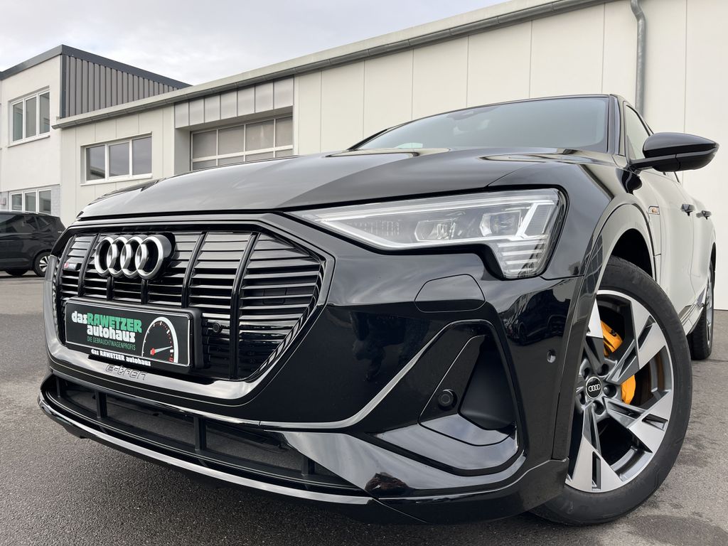 Audi e-tron 2022