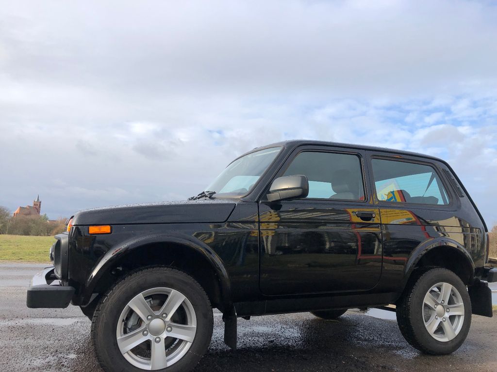 Lada Niva 2025
