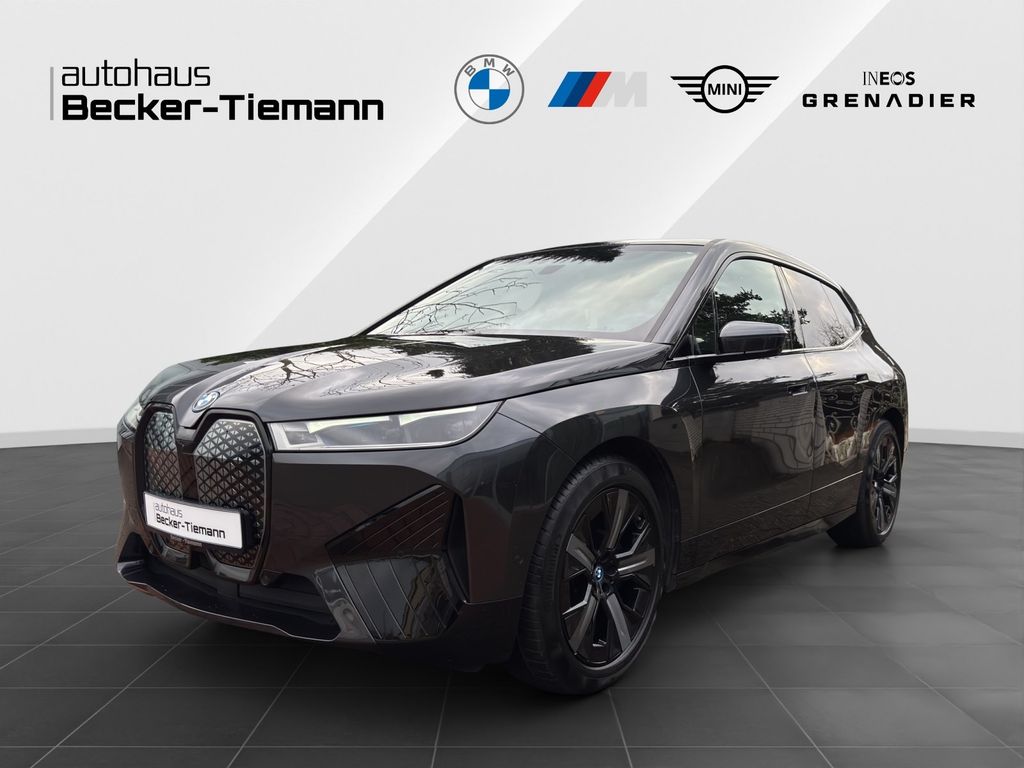 BMW iX 2023