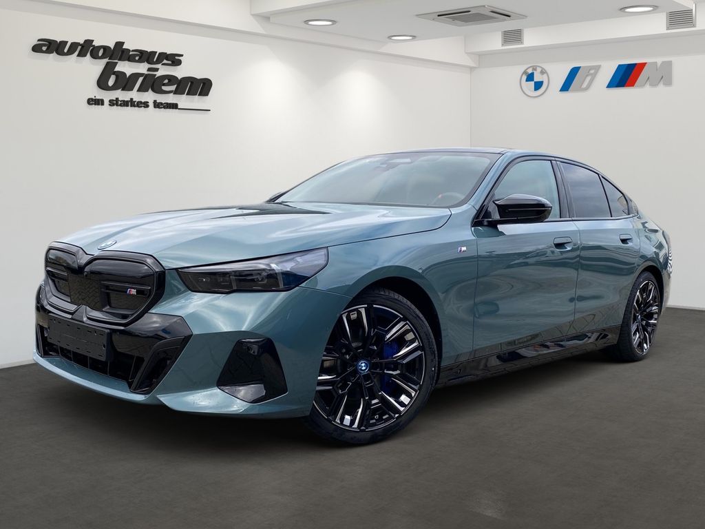 BMW i5 2025