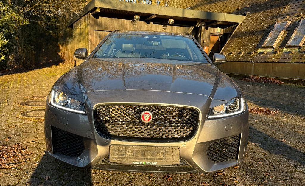 Jaguar XF 2020