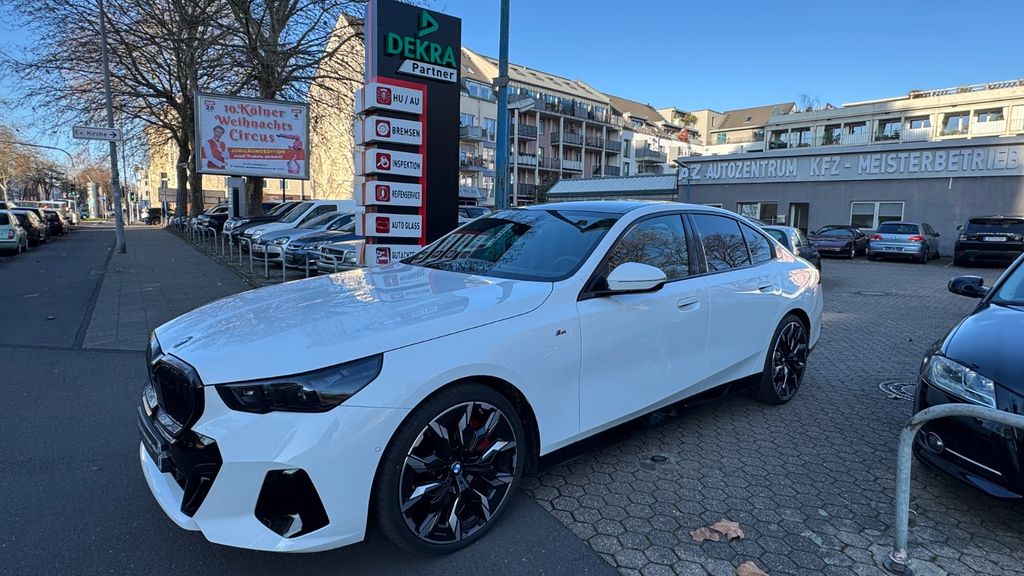 BMW 540 2025