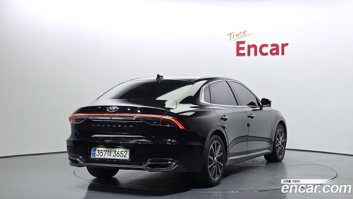 Hyundai Grandeur 2022