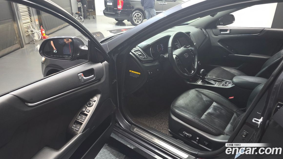 Kia K7 2012