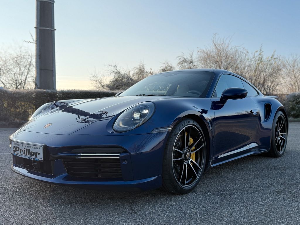 Porsche 992 2022