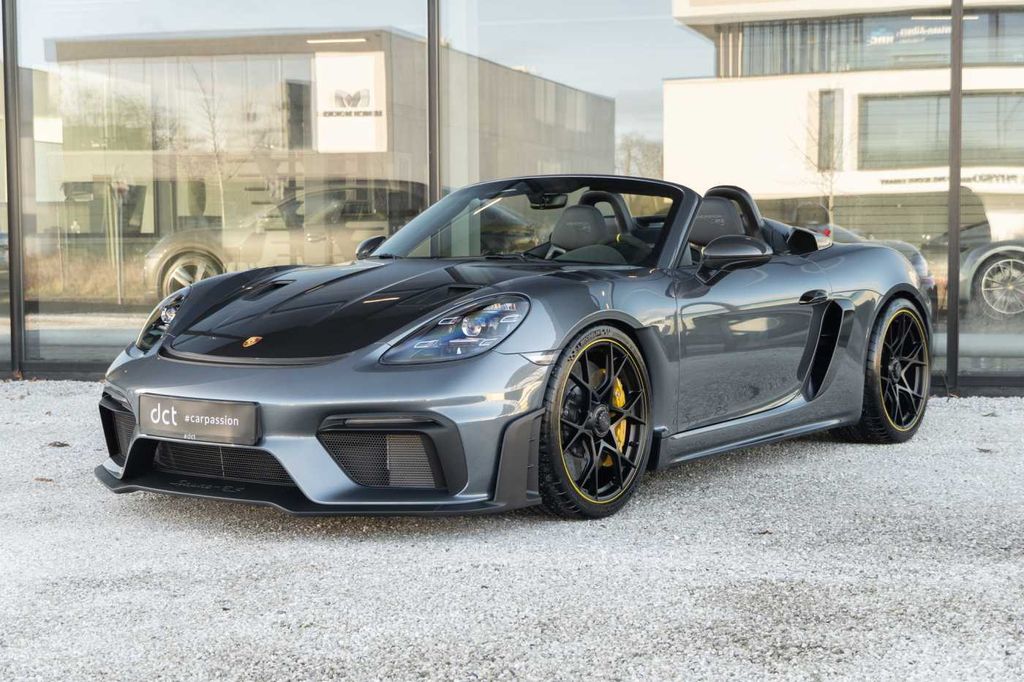 Porsche Other 2025