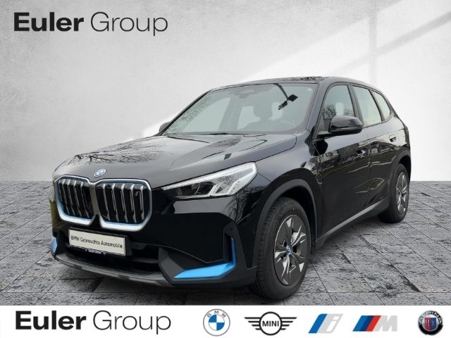 BMW iX1 2023