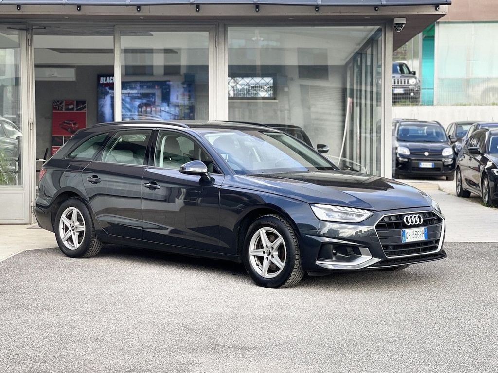 Audi A4 2021