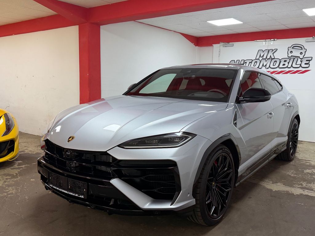 Lamborghini Urus 2025