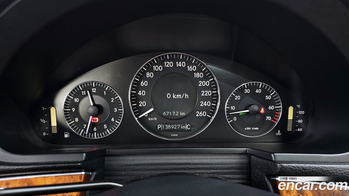 Mercedes-Benz E-Class 2008