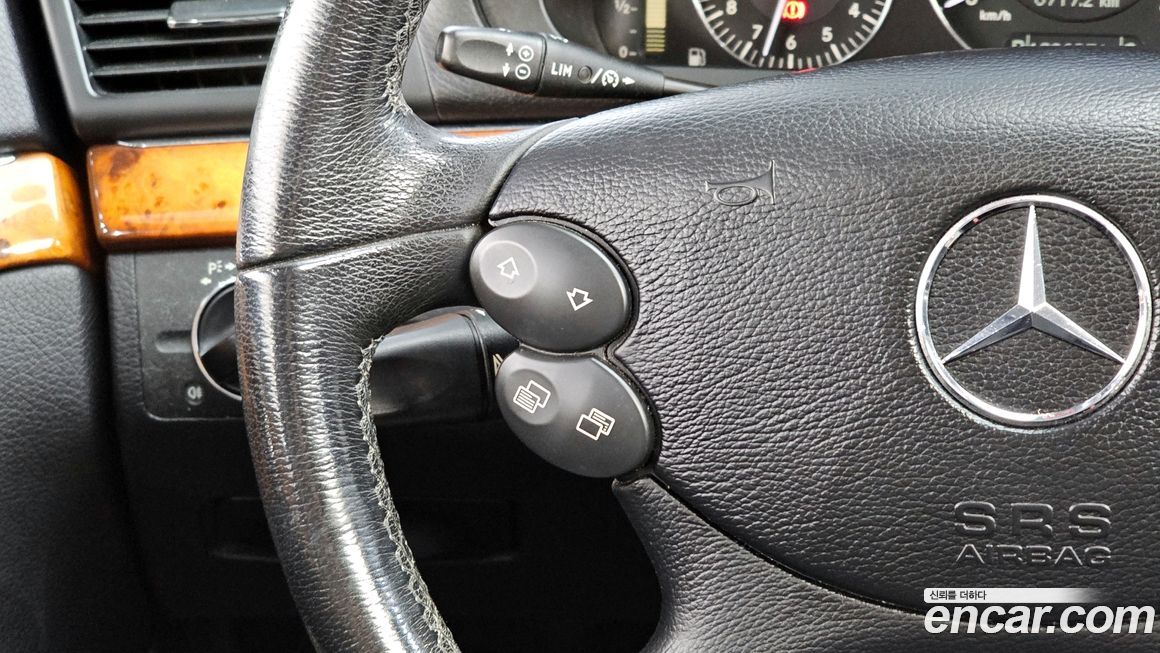 Mercedes-Benz E-Class 2008