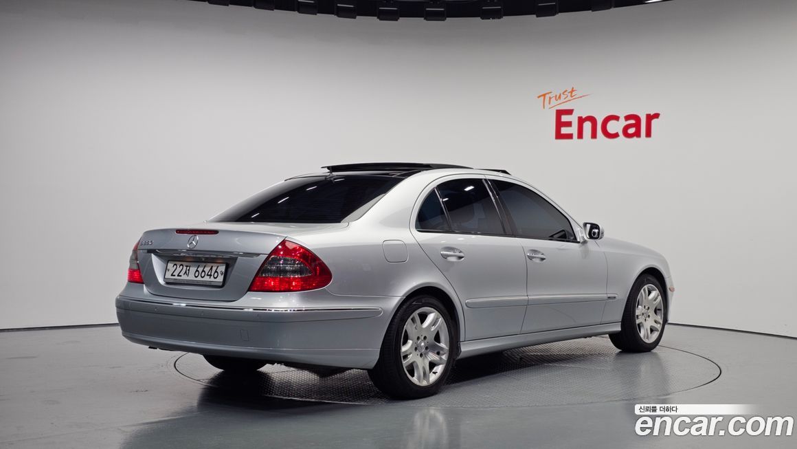 Mercedes-Benz E-Class 2007