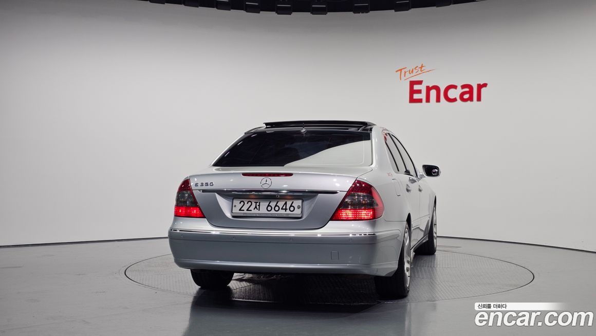 Mercedes-Benz E-Class 2007