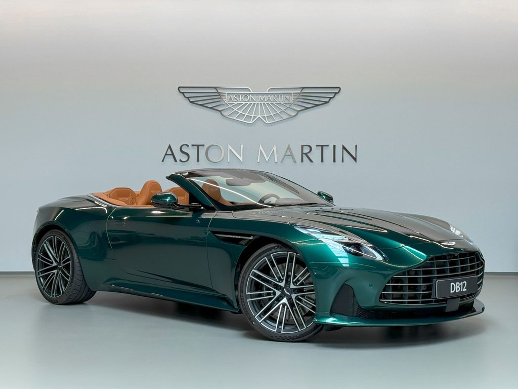 Aston Martin DB12