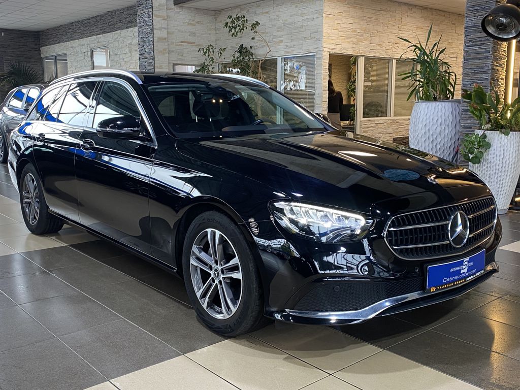 Mercedes-Benz E 220 2022