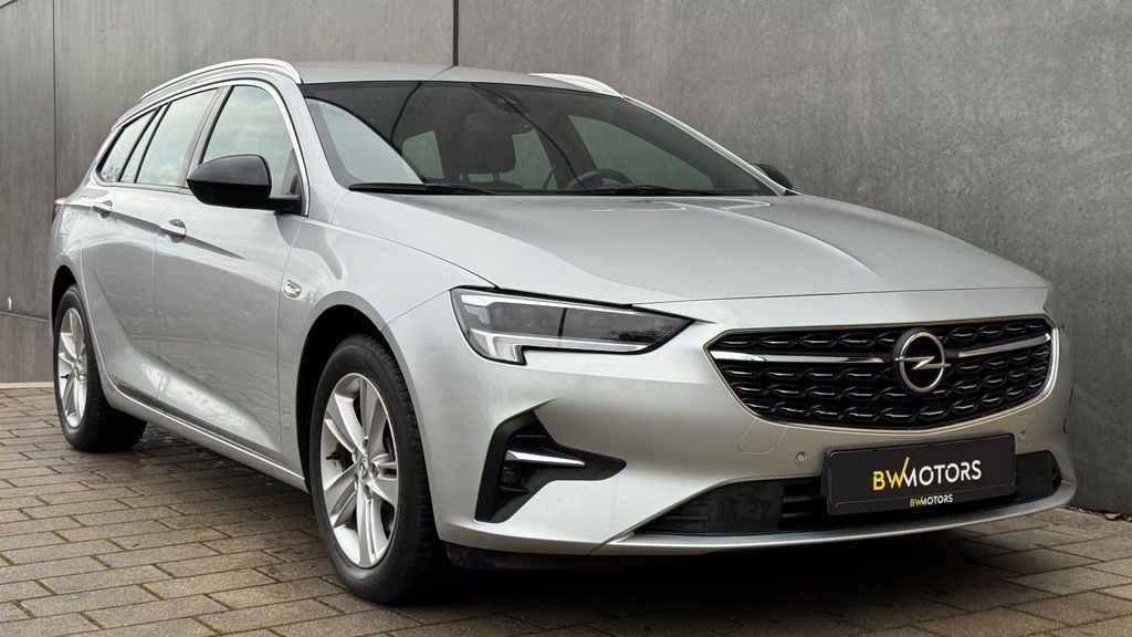 Opel Insignia 2021