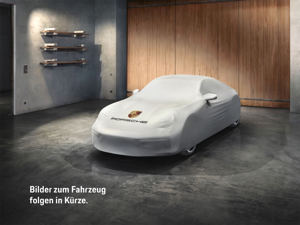 Porsche Taycan 2022