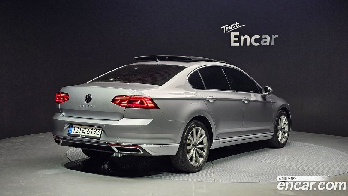 Volkswagen Passat 2022
