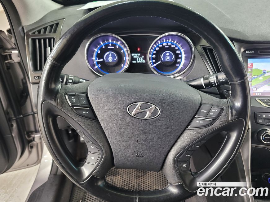 Hyundai Sonata 2013