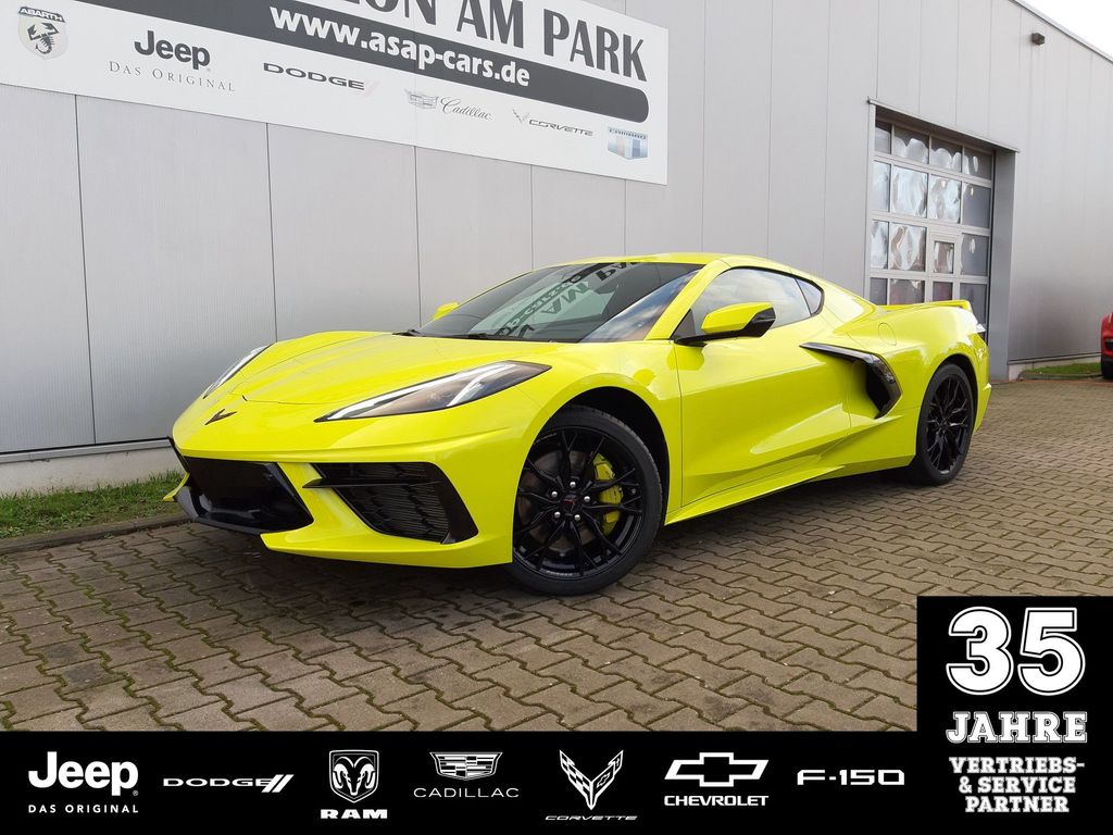 Corvette C8 2025