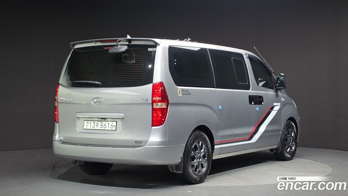 Hyundai Starex 2012