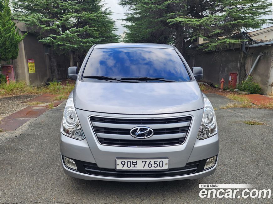 Hyundai Starex 2017