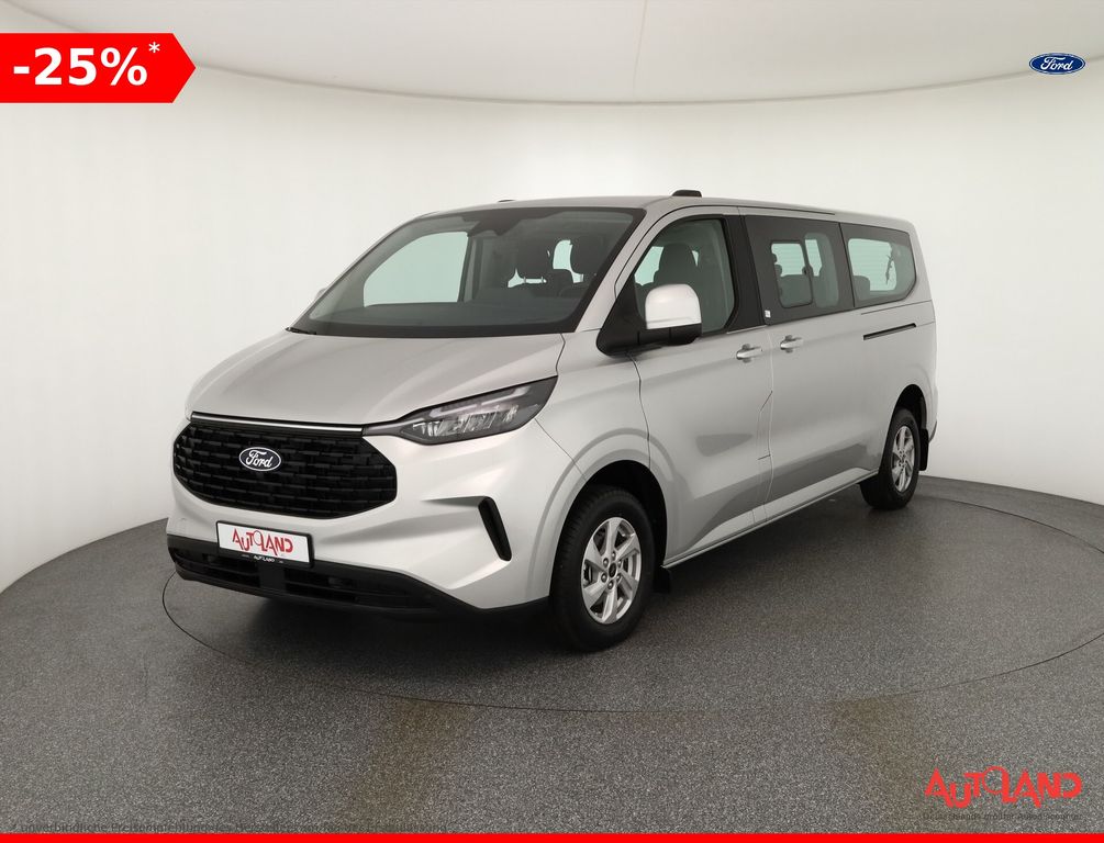 Ford Tourneo Custom 2025