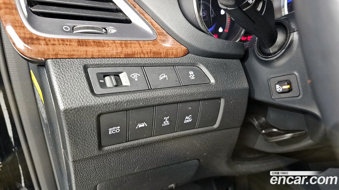 Hyundai Maxcruz 2015