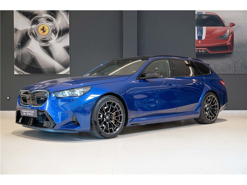 BMW M5 2024