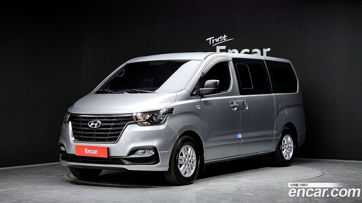Hyundai Starex 2020
