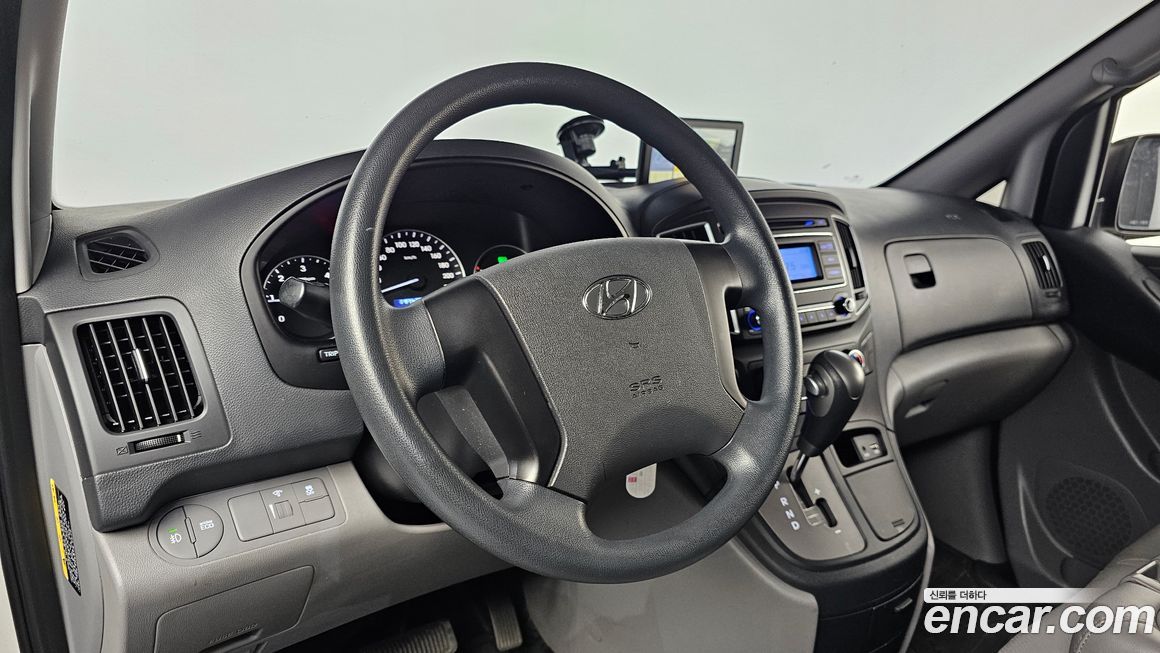 Hyundai Starex 2021