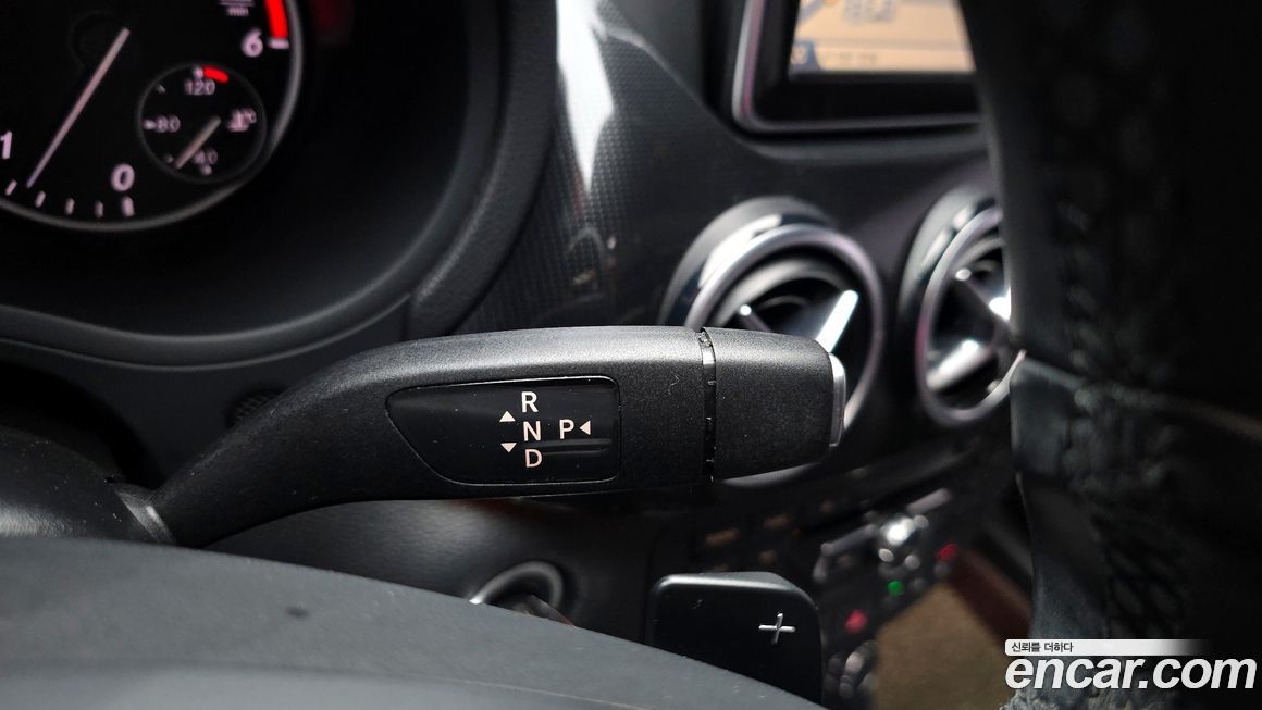 Mercedes-Benz B-Class 2015