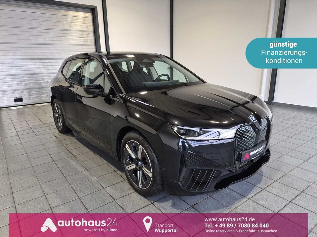 BMW iX 2023