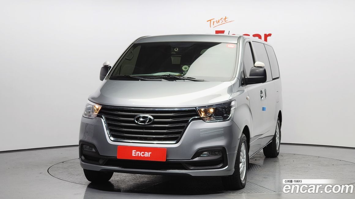 Hyundai Starex 2021