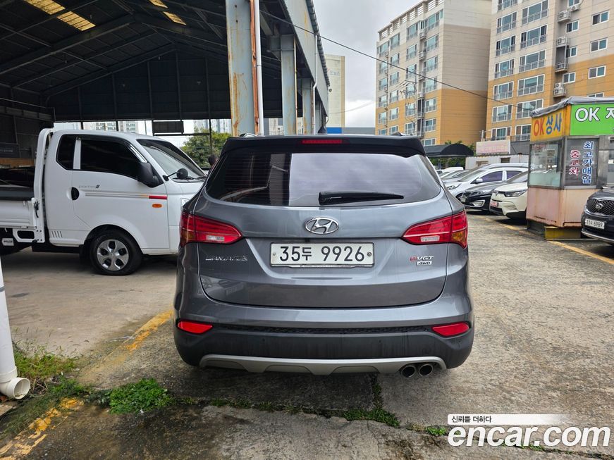 Hyundai Santafe 2015