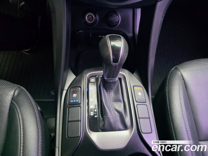 Hyundai Santafe 2015