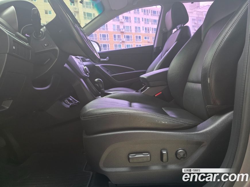 Hyundai Santafe 2015