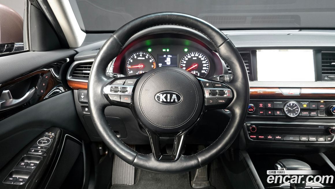 Kia K7 2016