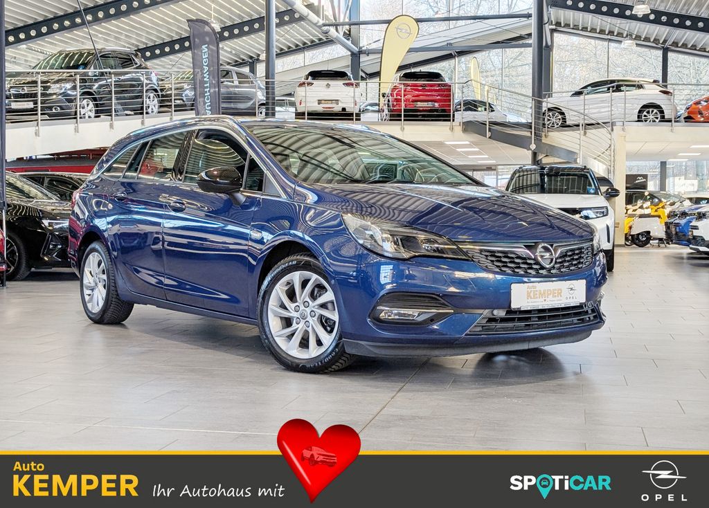 Opel Astra 2022