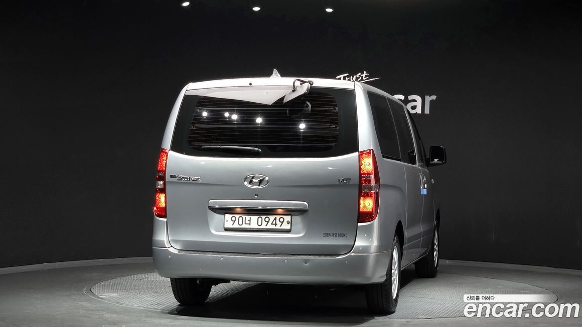 Hyundai Starex 2020