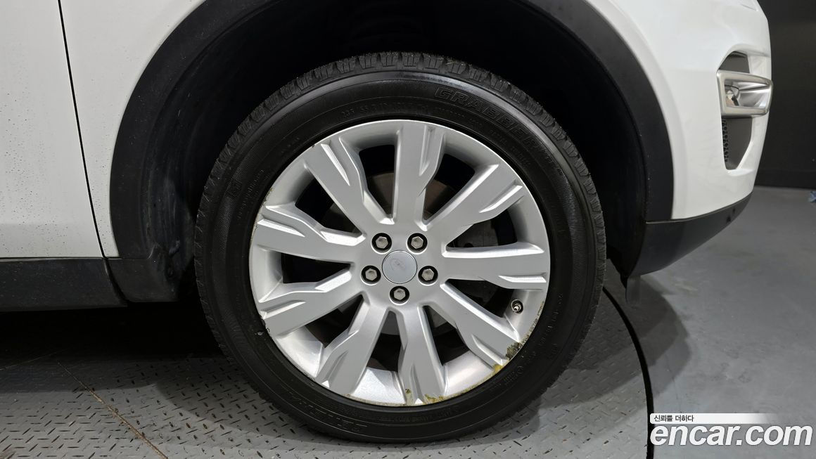 Land Rover Discovery Sport 2016