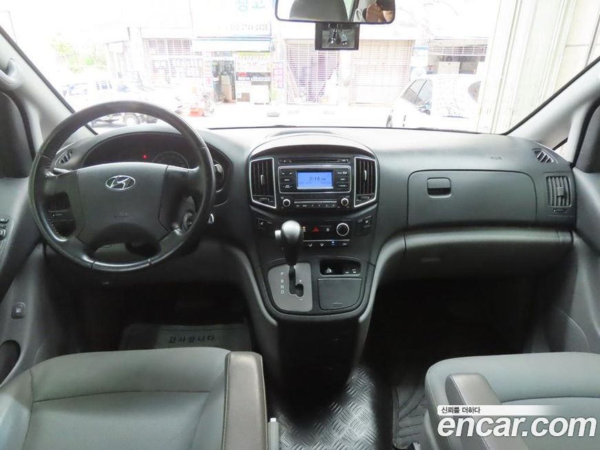 Hyundai Starex 2021