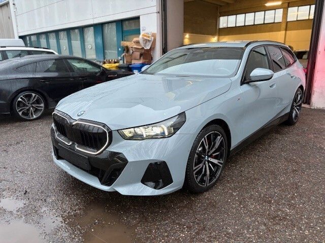 BMW 520 2024