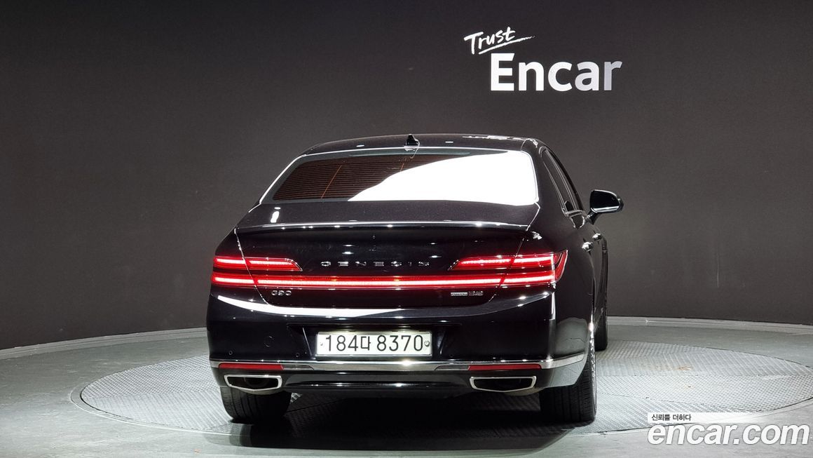 Genesis G90 2020