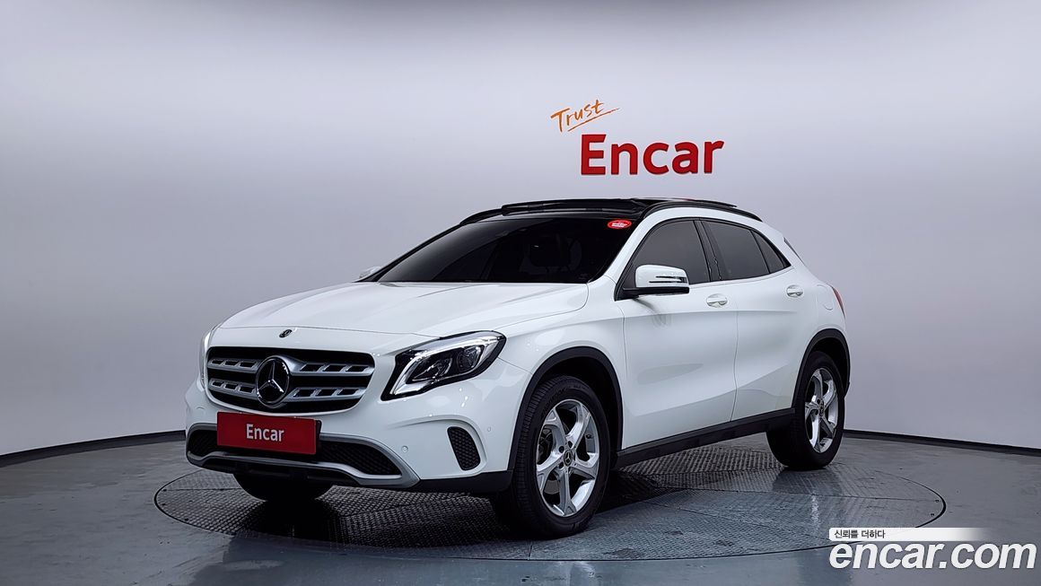 Mercedes-Benz GLA-Class 2018